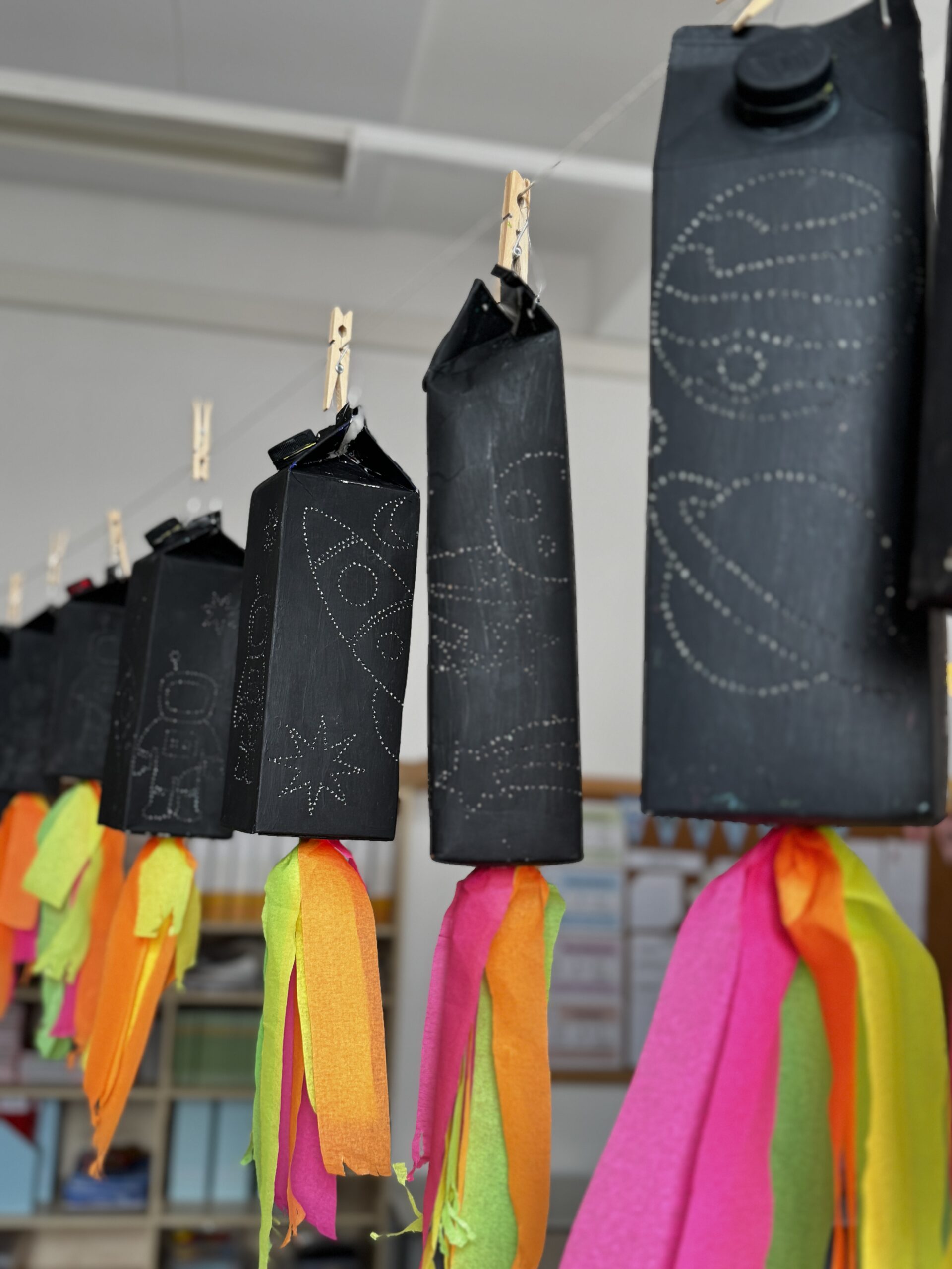 Laternenbasteln für das Martinsfest 🎨✨